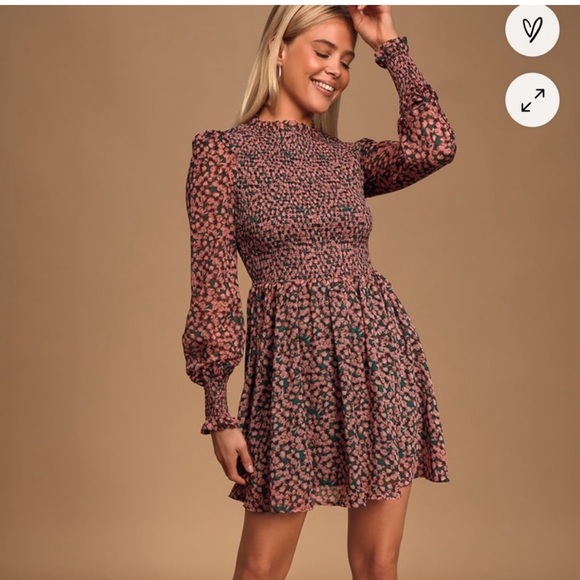 NWT Lulus Floral Forever Print Smocked Skater Dress SMALL - Picture 1 of 6